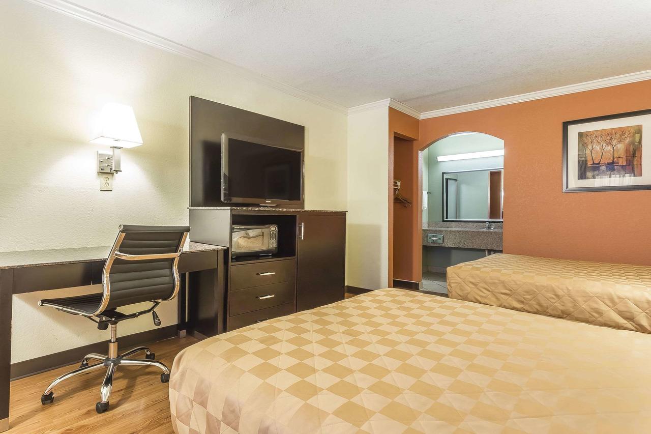 Econo Lodge Gadsden - Attalla - thumb 33