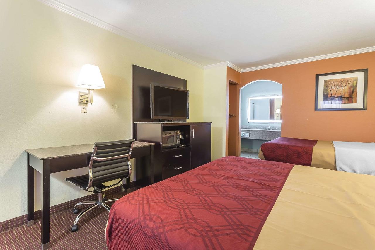 Econo Lodge Gadsden - Attalla - thumb 32