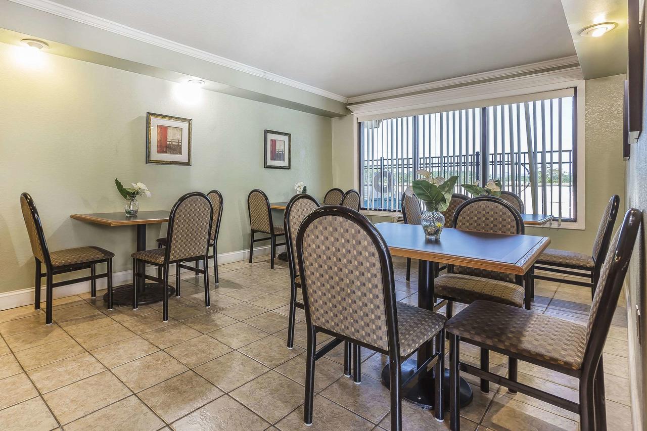 Econo Lodge Gadsden - Attalla - thumb 23