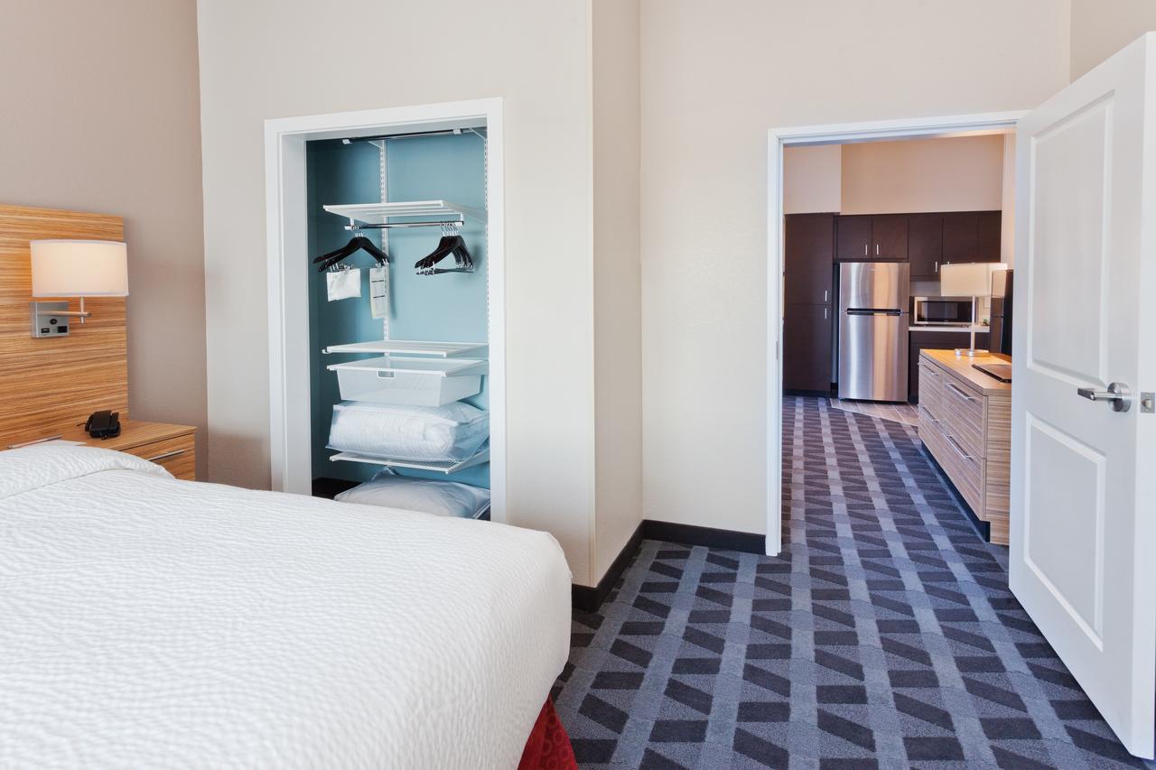 TownePlace Suites Dothan - thumb 16