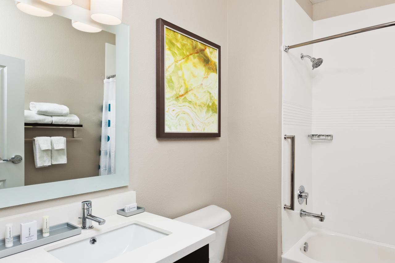 TownePlace Suites Dothan - thumb 7