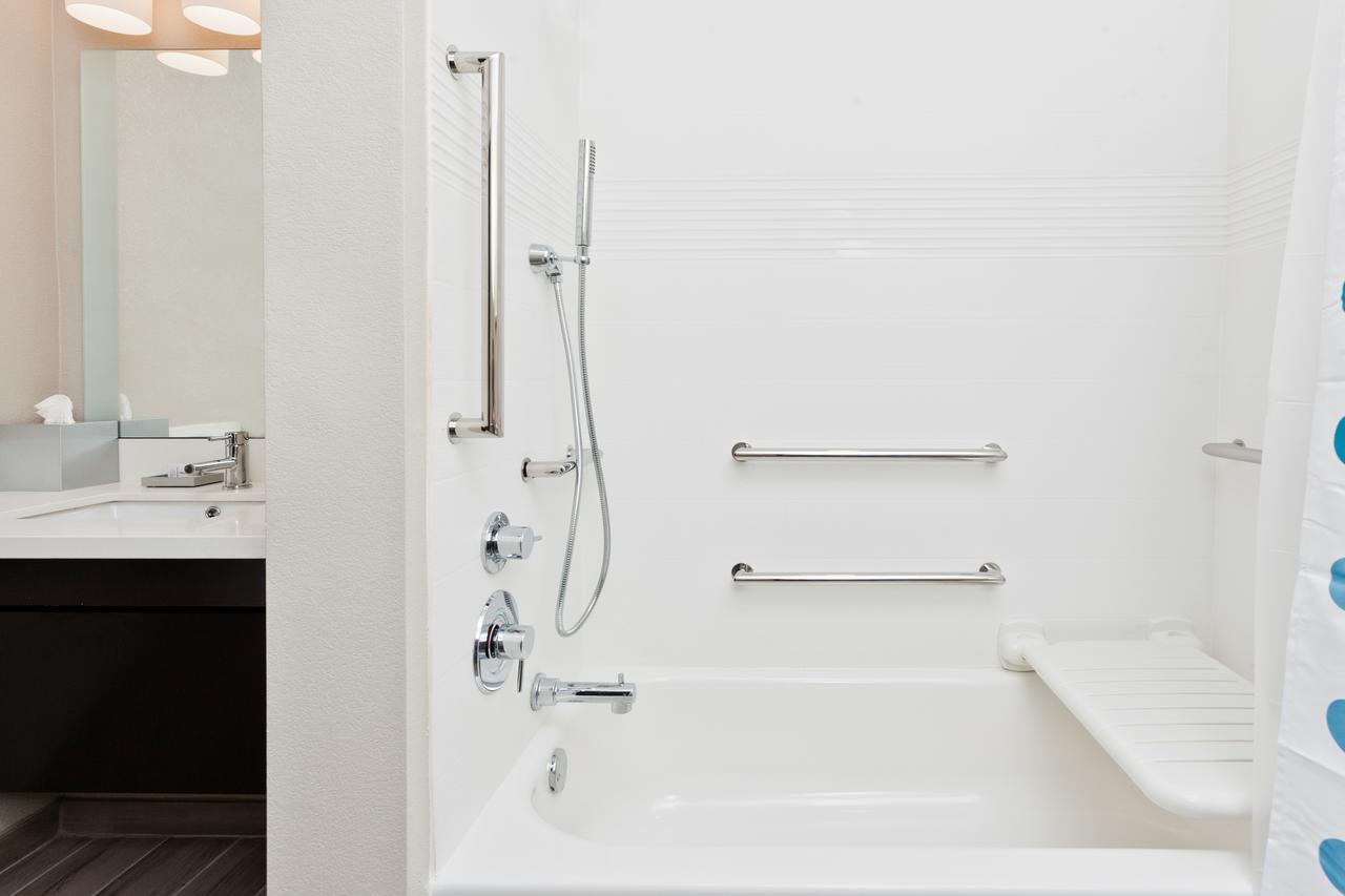 TownePlace Suites Dothan - thumb 14