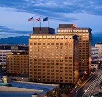 The Hotel Captain Cook - Accommodation Los Angeles