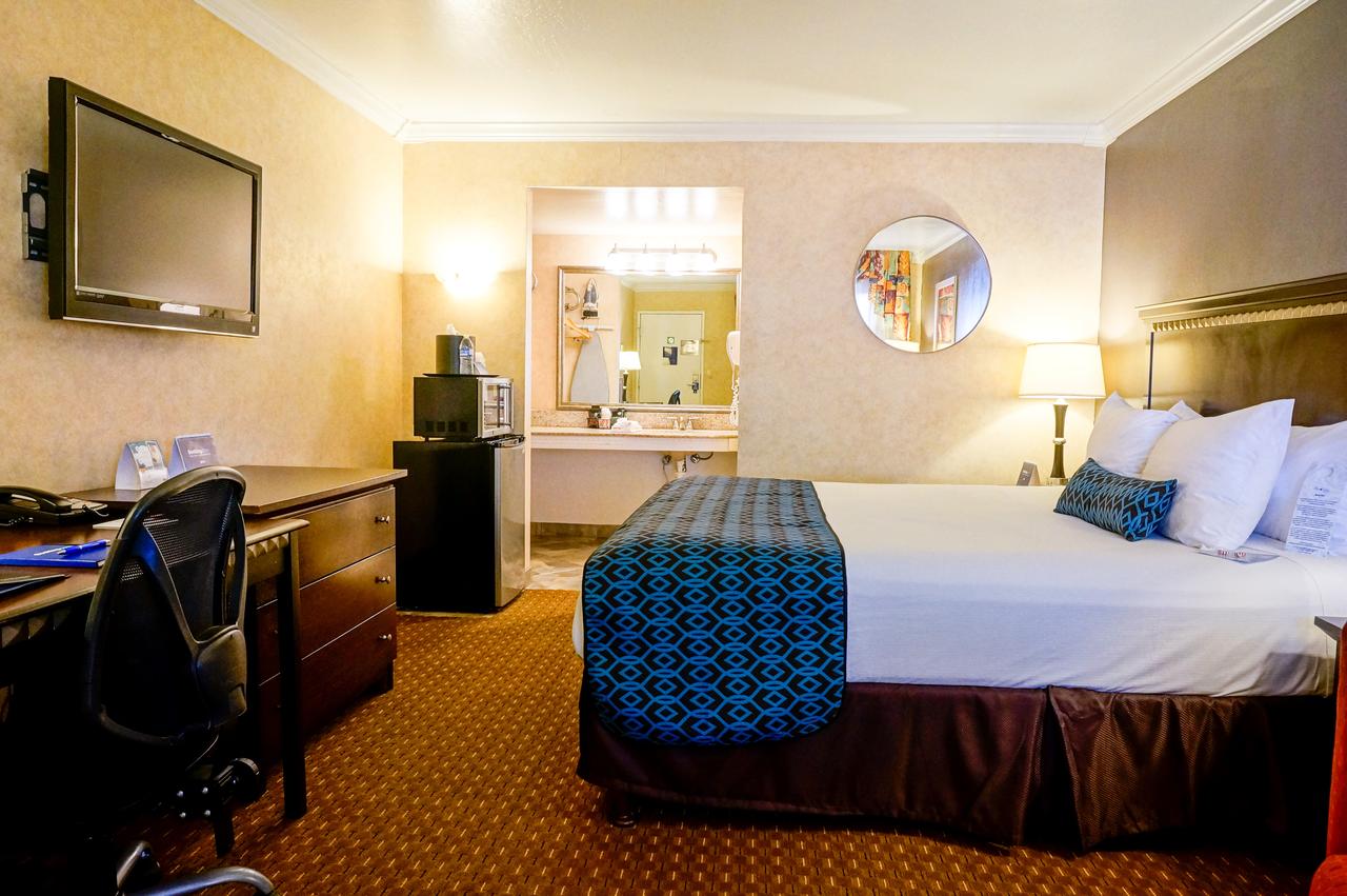 Hotel Tempe/Phoenix Airport InnSuites Hotel & Suites - thumb 8