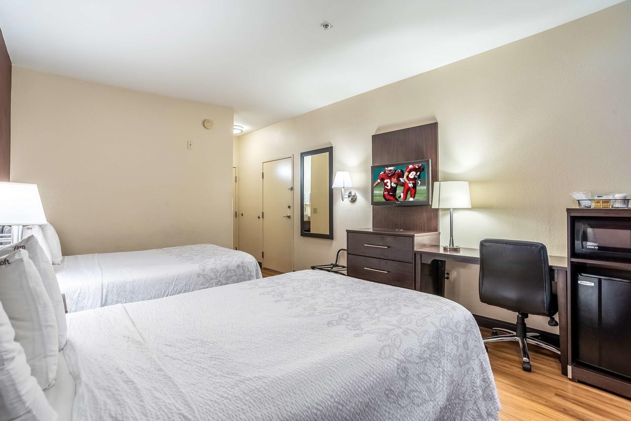 Red Roof Inn PLUS+ Tempe - Phoenix Airport - thumb 36