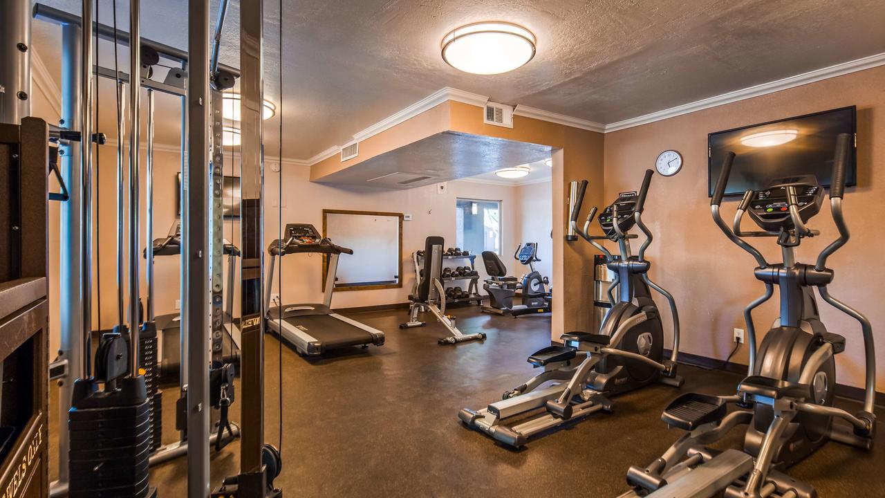 Best Western InnSuites Phoenix Hotel & Suites - thumb 36