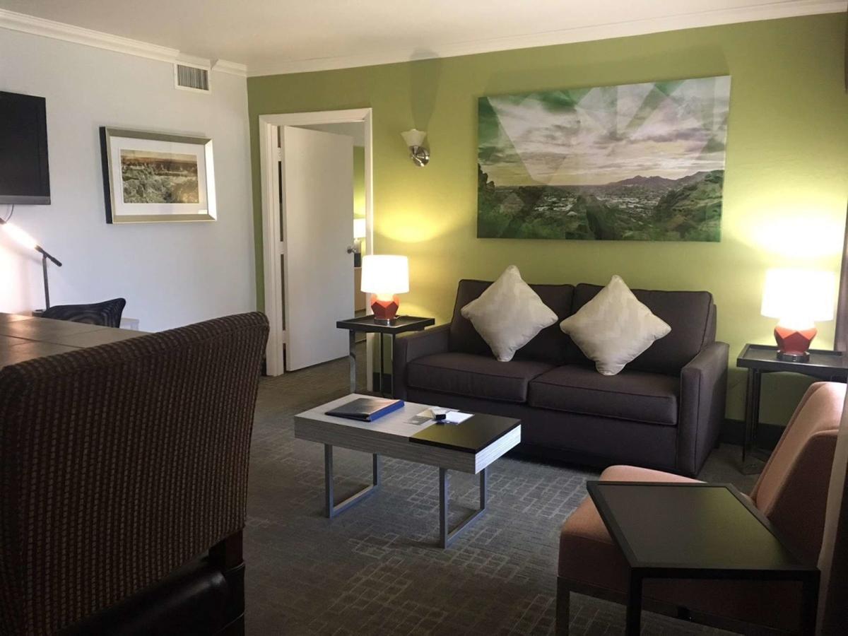 Best Western InnSuites Phoenix Hotel & Suites - thumb 39