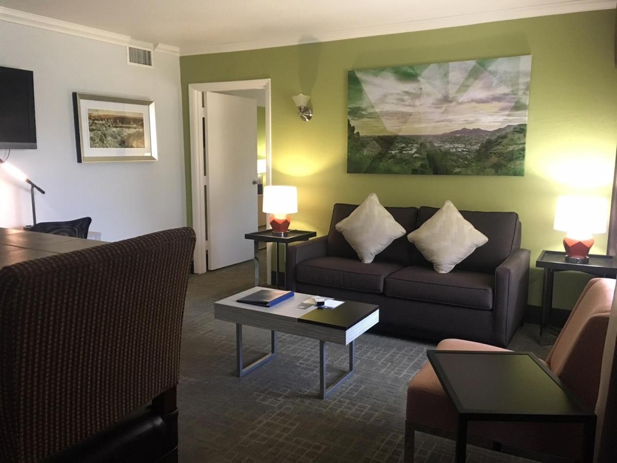 Best Western InnSuites Phoenix Hotel & Suites - thumb 22