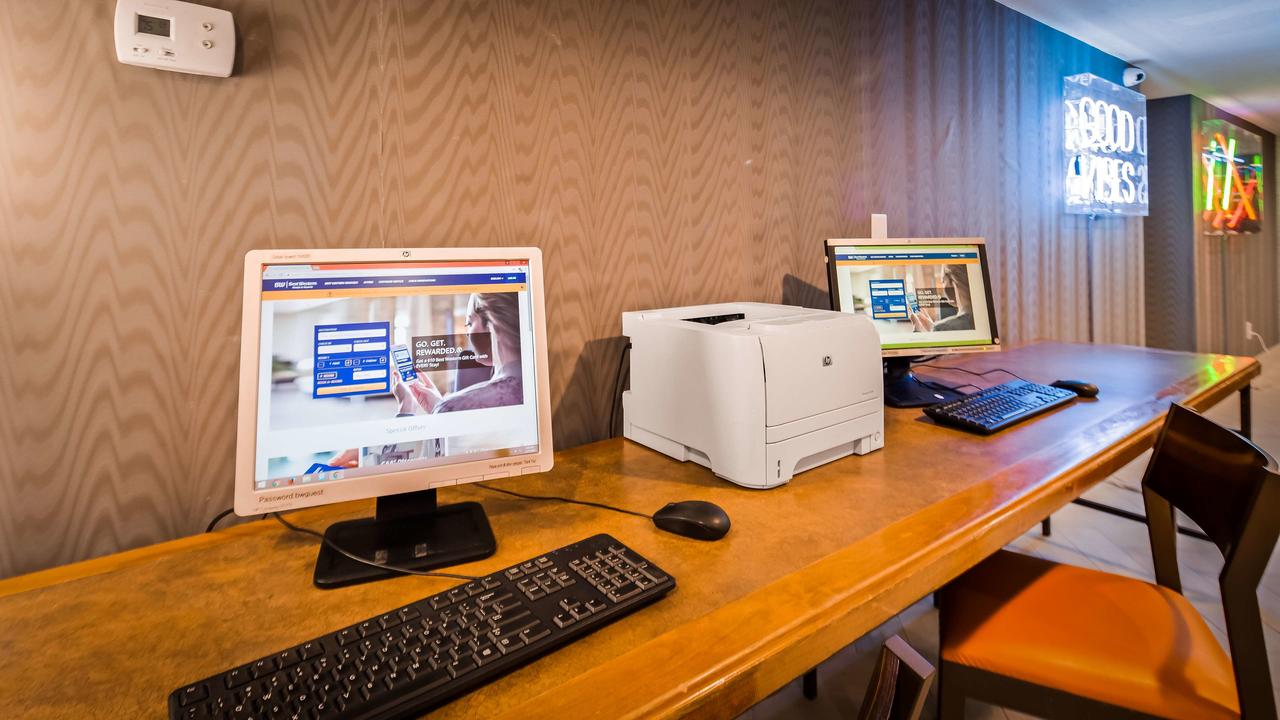 Best Western InnSuites Phoenix Hotel & Suites - thumb 33