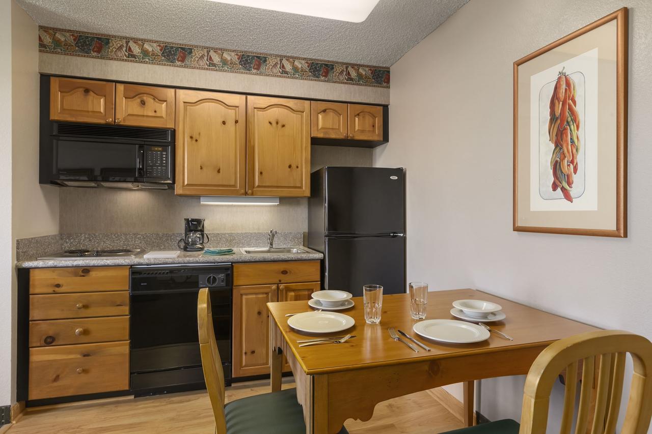Homewood Suites Phoenix-Scottsdale - thumb 7