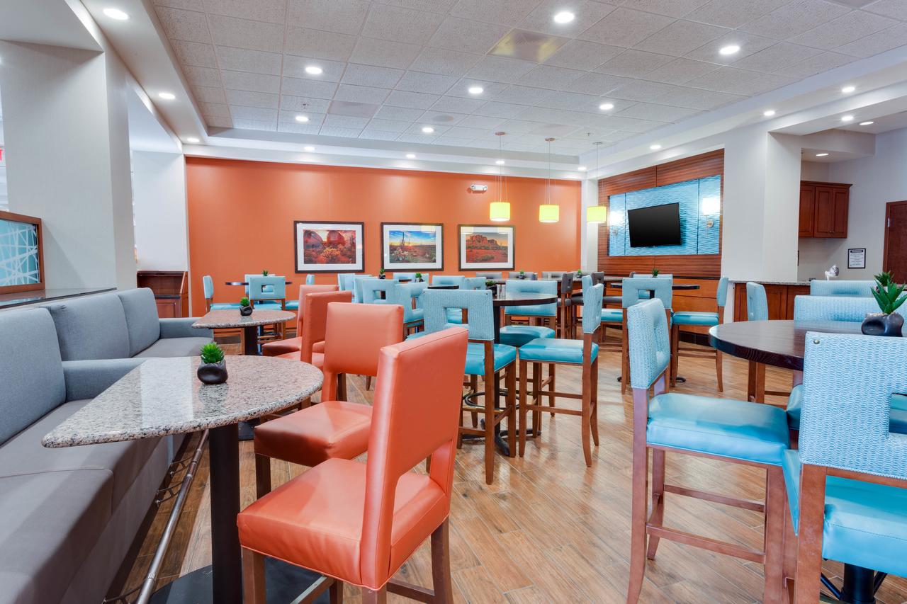Drury Inn & Suites Phoenix Chandler Fashion Center - thumb 3