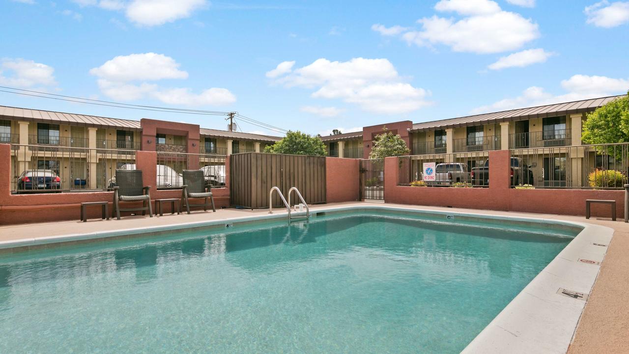 Best Western Desert Inn - thumb 12