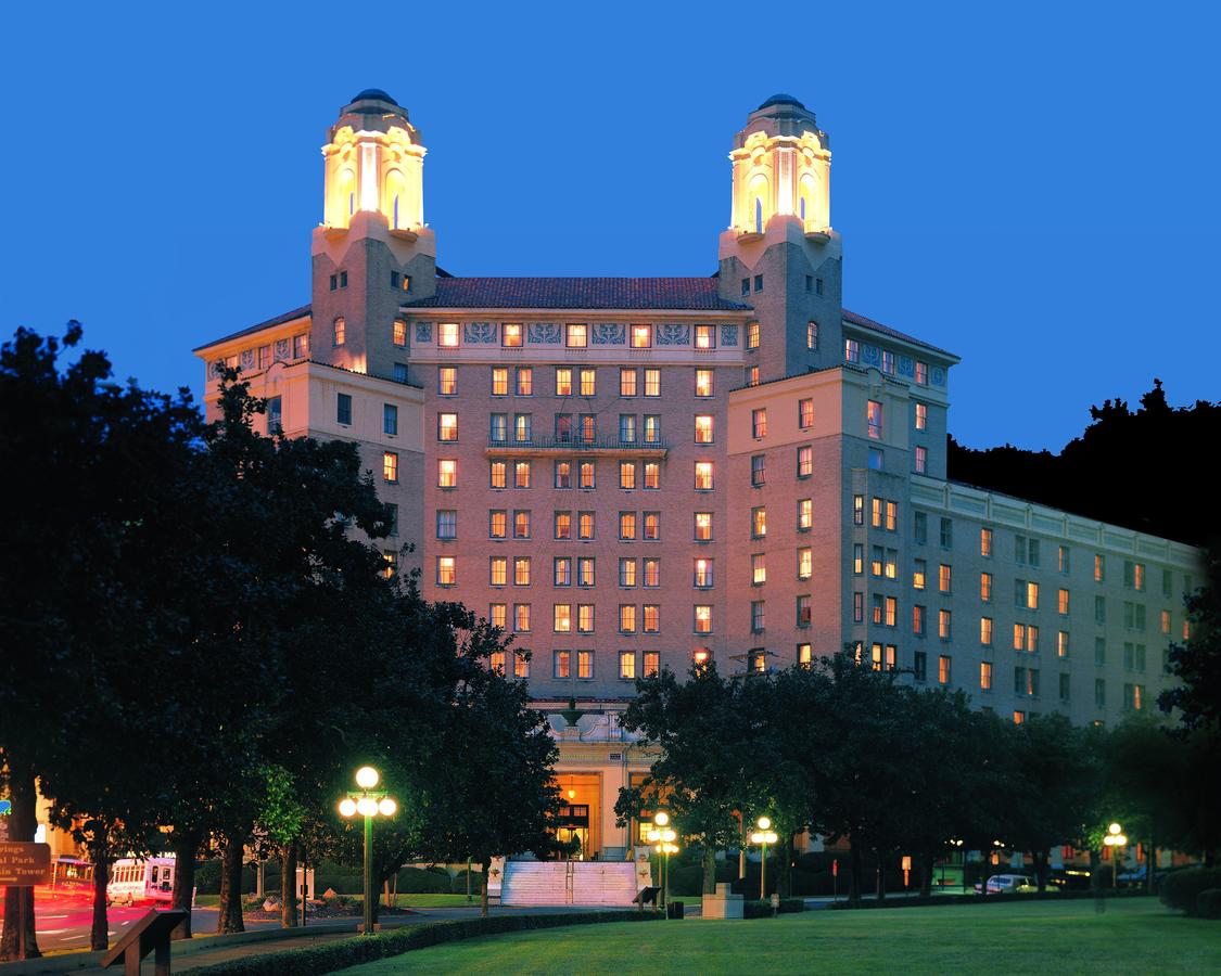 Arlington Resort Hotel & Spa - thumb 0
