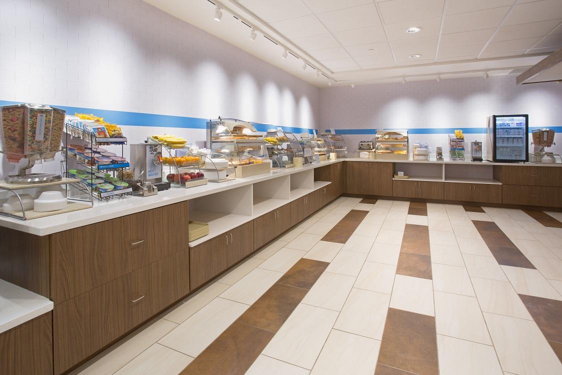 Holiday Inn Express & Suites White Hall - thumb 2