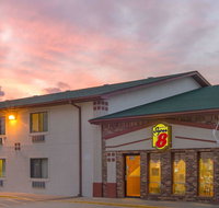 Super 8 by Wyndham Mountain Home - Accommodation Los Angeles