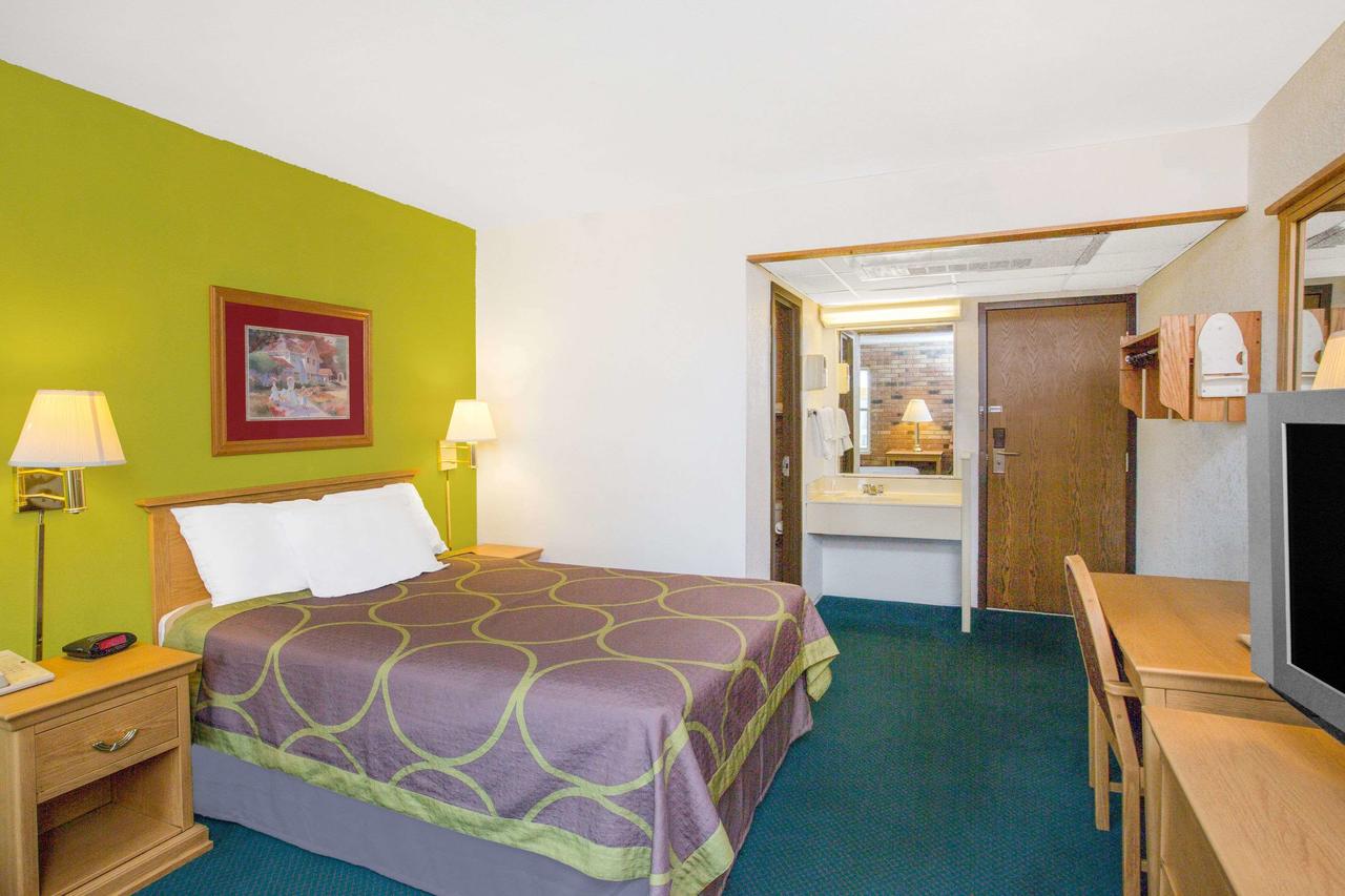 Super 8 By Wyndham Blytheville - thumb 14