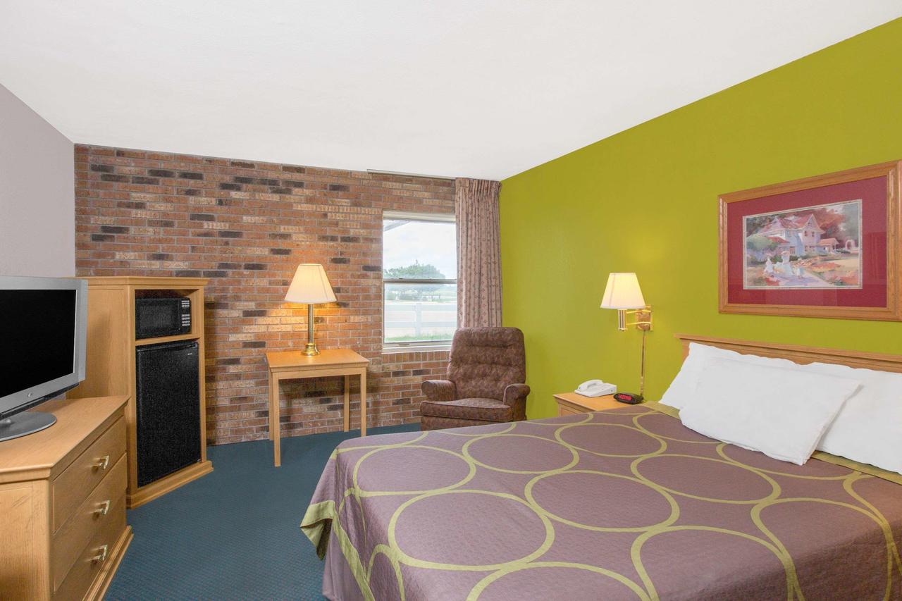 Super 8 By Wyndham Blytheville - thumb 19