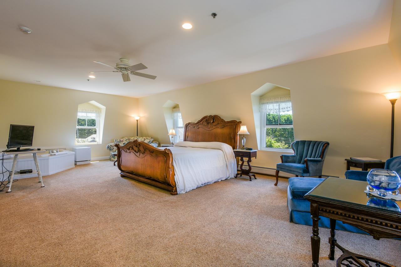 Payne's Harbor View Inn - thumb 26