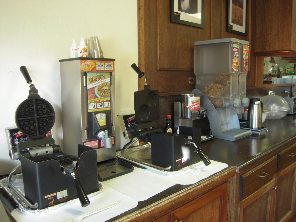 Miners Inn - thumb 1