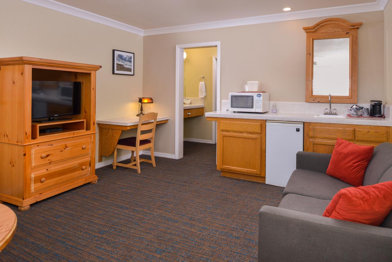 Cayucos Beach Inn - thumb 35