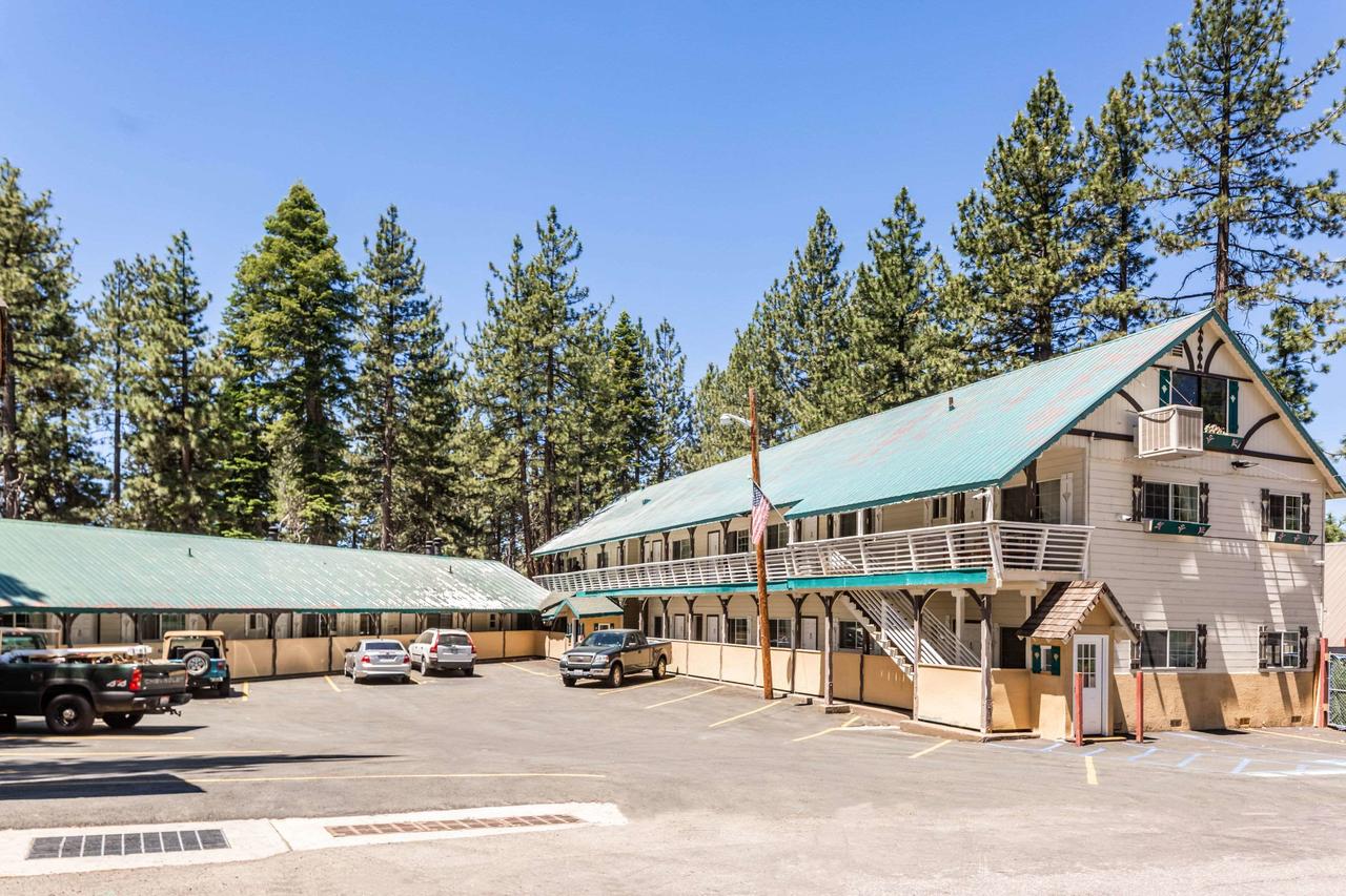 Econo Lodge Inn & Suites Heavenly Village Area - thumb 30