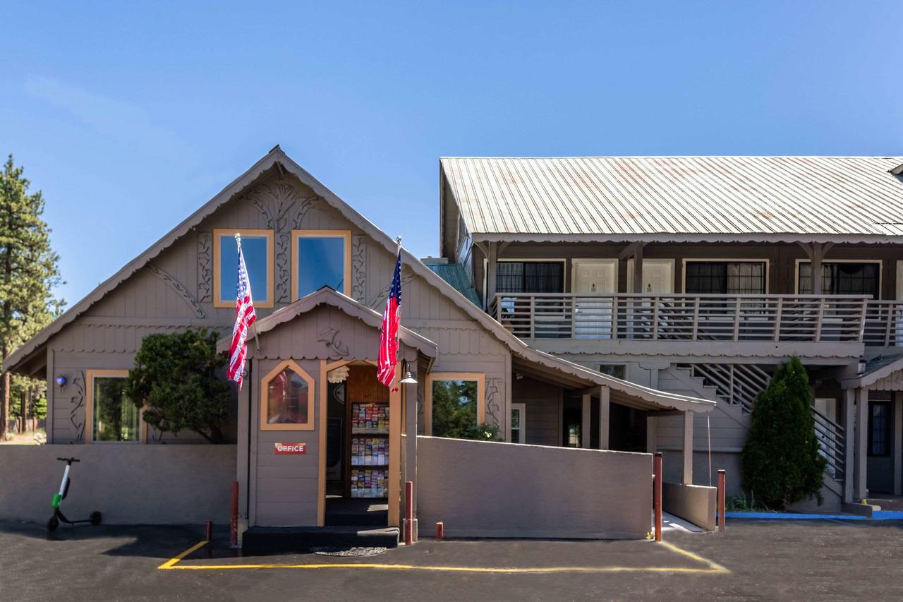 Econo Lodge Inn & Suites Heavenly Village Area - thumb 0