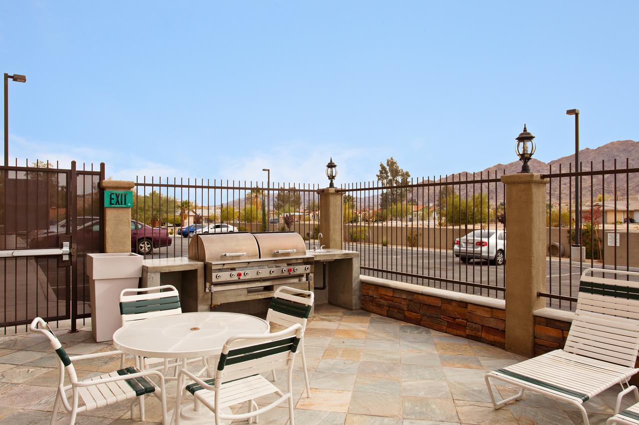 Holiday Inn Express Hotel & Suites Twentynine Palms - thumb 26