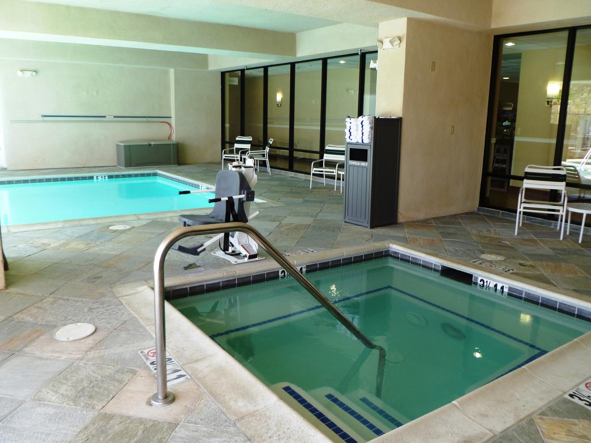 Holiday Inn Express Hotel & Suites Twentynine Palms - thumb 25