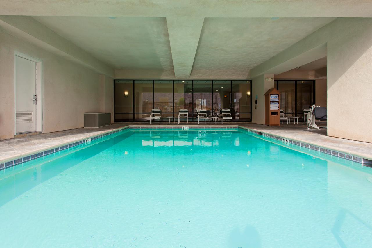 Holiday Inn Express Hotel & Suites Twentynine Palms - thumb 23