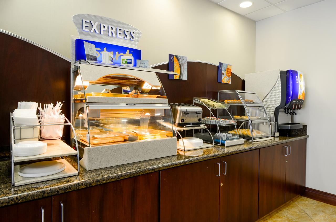 Holiday Inn Express Hotel & Suites Twentynine Palms - thumb 29