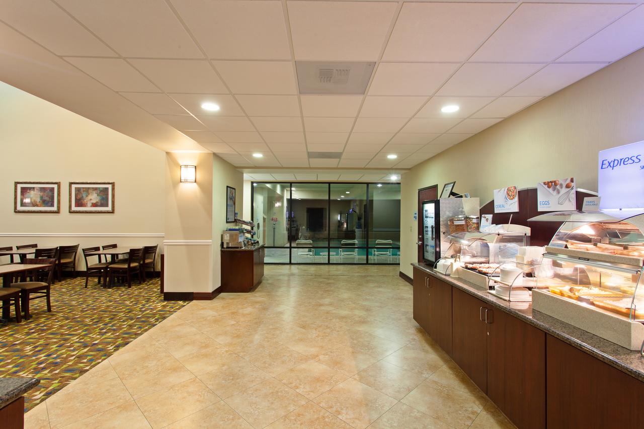 Holiday Inn Express Hotel & Suites Twentynine Palms - thumb 27