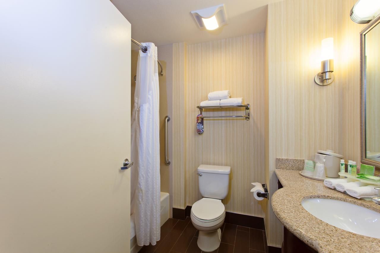 Holiday Inn Express Hotel & Suites Twentynine Palms - thumb 17