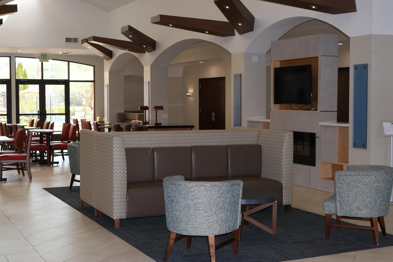 Holiday Inn Express Hotel & Suites El Dorado Hills - thumb 13