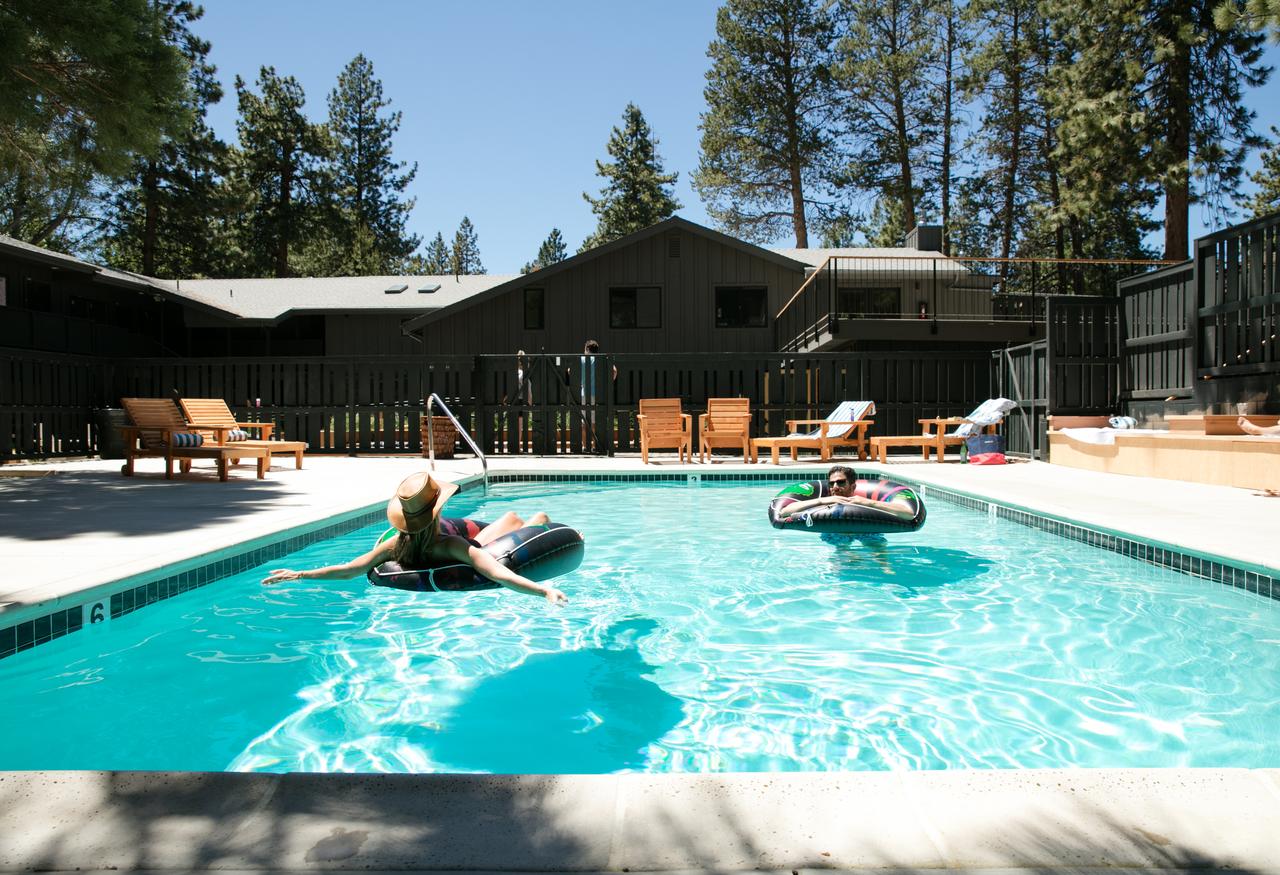 The Coachman Hotel - thumb 2