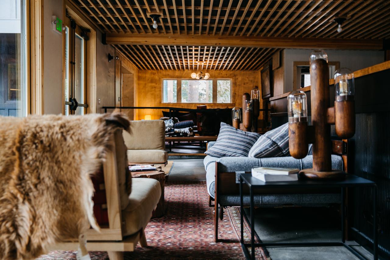 The Coachman Hotel - thumb 3