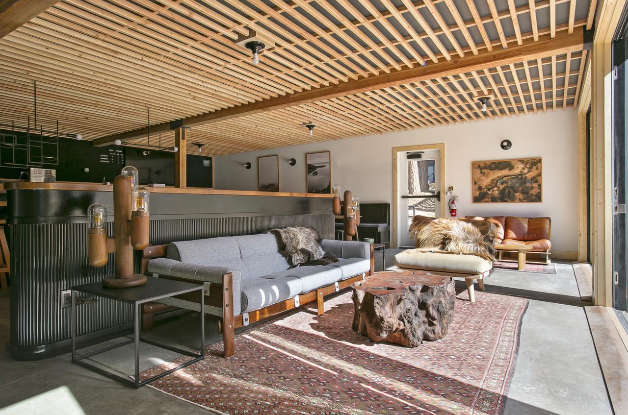 The Coachman Hotel - thumb 7