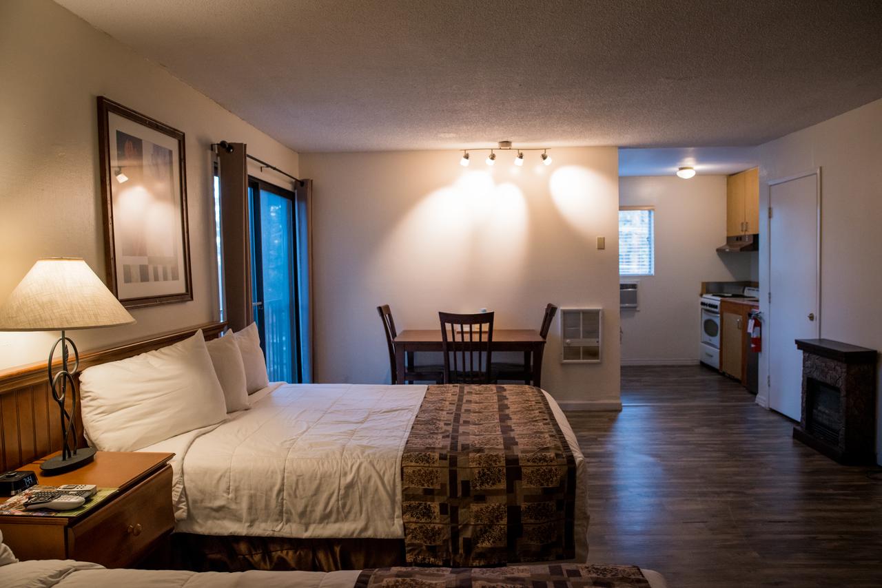 Big Pines Mountain House - thumb 19