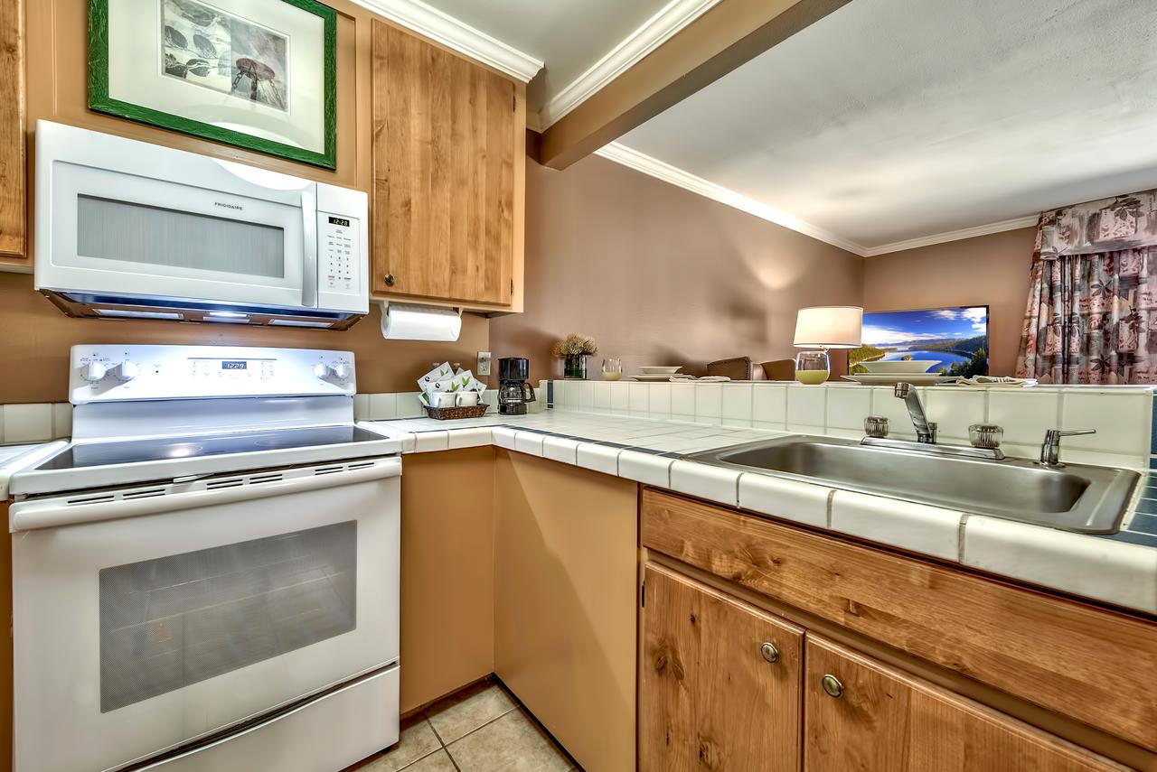 Forest Suites Resort At The Heavenly Village - thumb 4