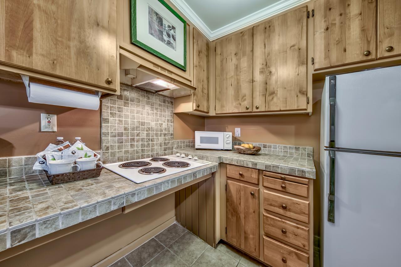 Forest Suites Resort At The Heavenly Village - thumb 29