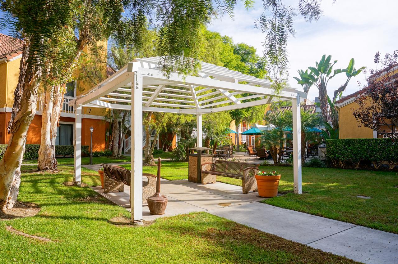 Clementine Hotel & Suites Anaheim - thumb 22