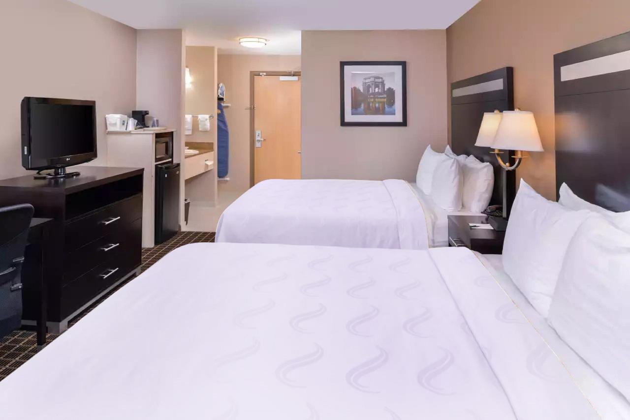 Hotel Nova SFO By FairBridge - thumb 19