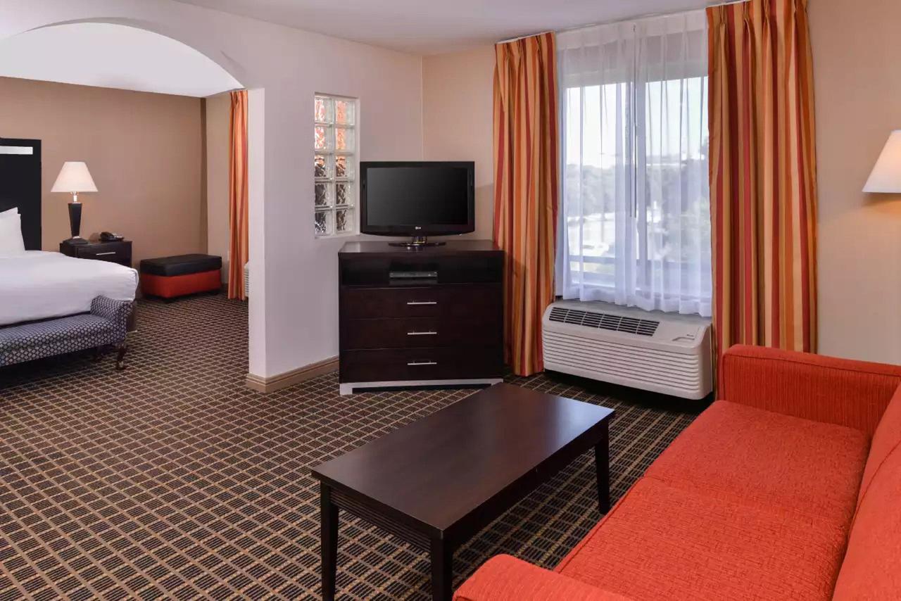 Hotel Nova SFO By FairBridge - thumb 6