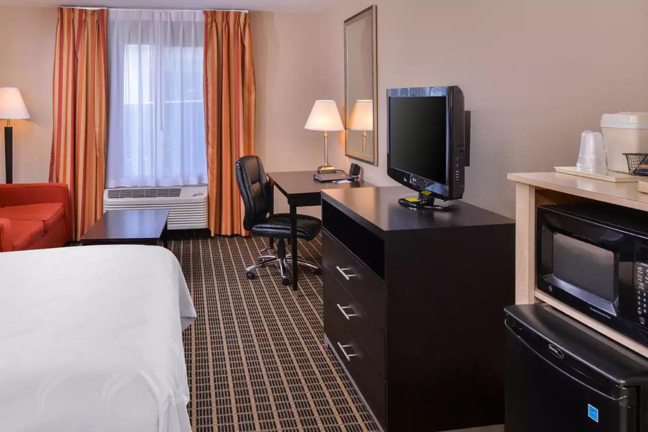 Hotel Nova SFO By FairBridge - thumb 14