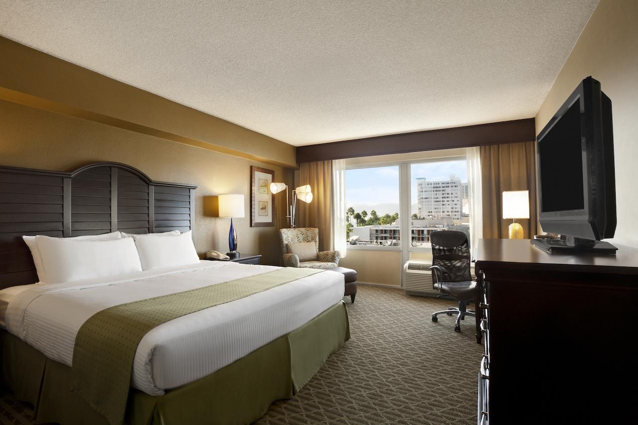 Wyndham Santa Monica At The Pier - thumb 11