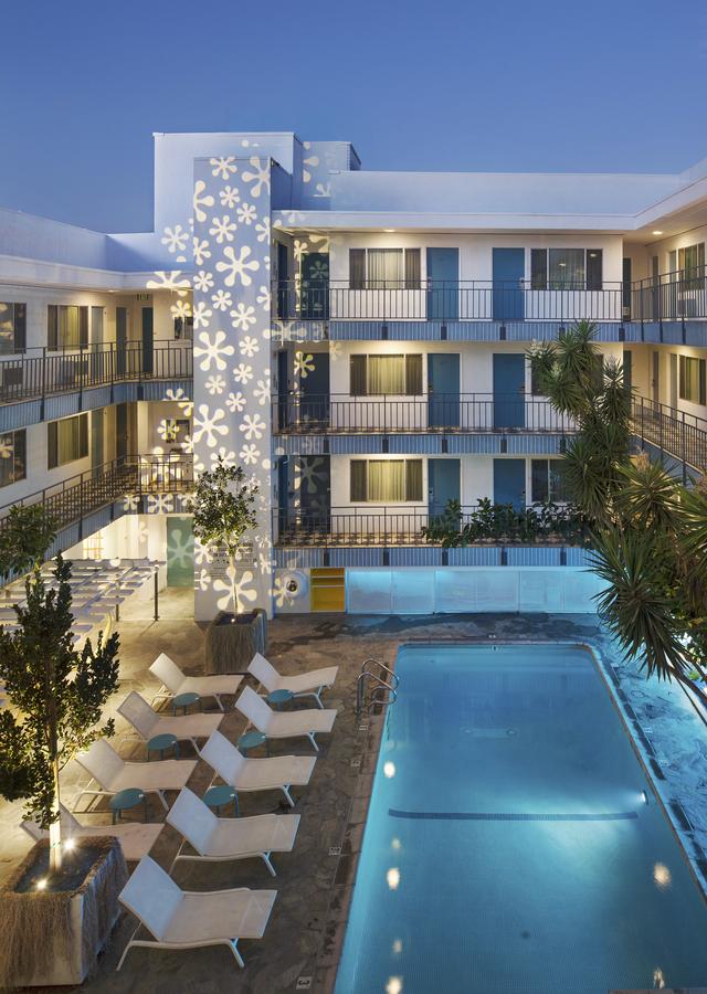Beverly Laurel Hotel - thumb 0