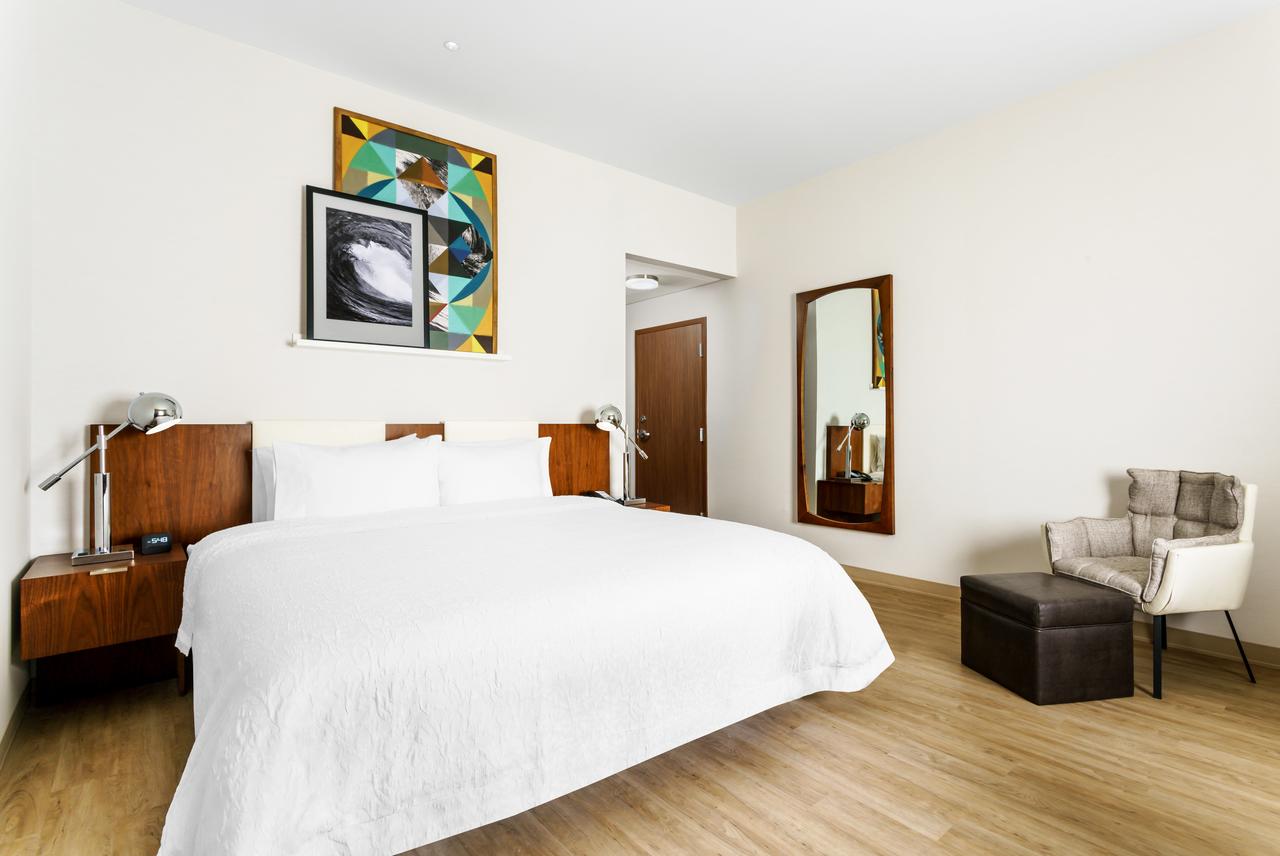 Hampton Inn & Suites Santa Monica - thumb 13
