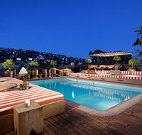 Petit Ermitage - Accommodation Los Angeles
