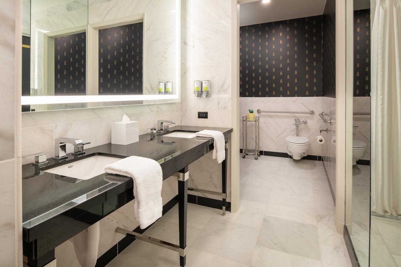 Staypineapple, An Elegant Hotel, Union Square - thumb 9