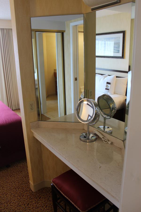 DoubleTree Suites By Hilton Santa Monica - thumb 24