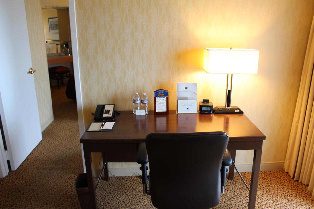 DoubleTree Suites By Hilton Santa Monica - thumb 31